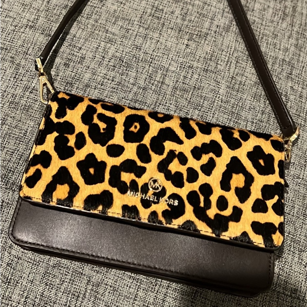 Michael kors mini crossbody